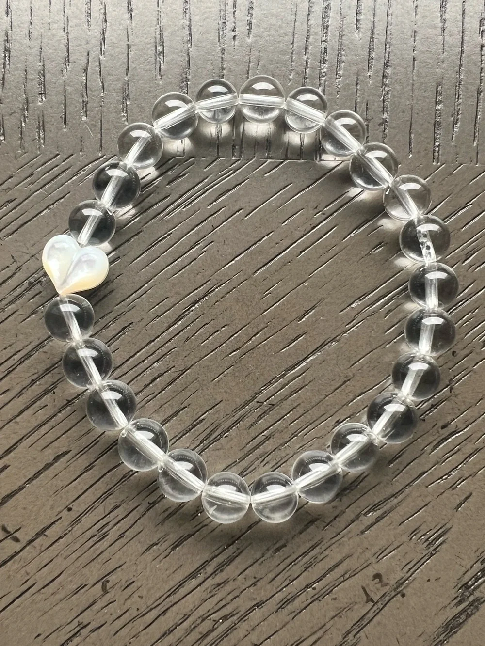 HQ clear quartz with heart shell bracelet 7mm SIZE 6.5-7’